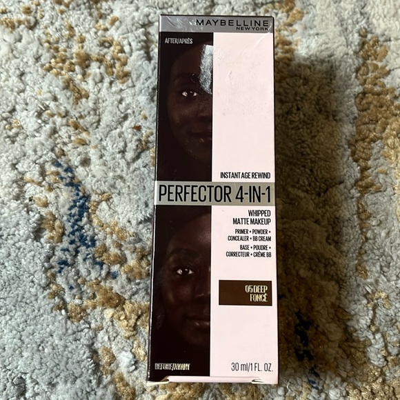 Maybelline Other - NWT Maybelline 4 in 1 Whipped Matte Makeup 05 Deep
